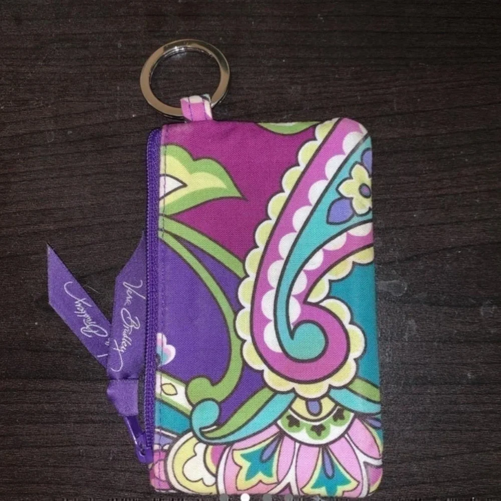 Vera Bradley Plum Petals Zip ID Case Purple Paisley Quilted‎ Cotton Wallet